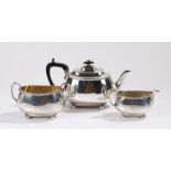 George V silver three piece tea set, Sheffield 1918, maker Harrison Brothers & Howson (George