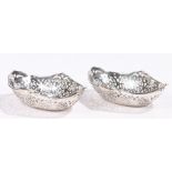 Pair of George V silver bonbon dishes, Birmingham 1934, maker Joseph Gloster Ltd, of oval form