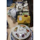 Decorative china to include Clarice Cliff Newport Pottery jug, Belleek vase, Royal Worcester