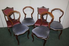 Set of four Victorian mahogany dining chair, togegehr with two further dining chairs, (6)