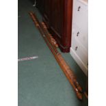 Three pine curtain poles, 336cm, 312 and 122cm long (3)