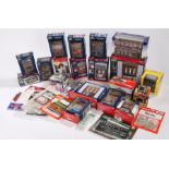 Collection of model railway layout accessories, to include Hornby, Bachmann and Scenecraft,