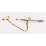 9 carat gold opal set bar brooch. 1.5 grams