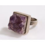 Silver ring set with a square amethyst geode, ring size K1/2, 12g