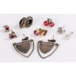 Silver earrings to include a pair of shield form earrings, 15.6g (13)