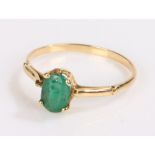 18 carat gold emerald set ring, ring size N, 1.6g