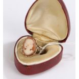 9 carat gold cameo ring, ring size J1/2, 2.1g