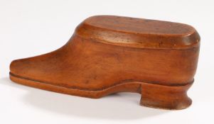 Large 19th Century treen snuff shoe, the hinged lid above a pointed show, 20.5cm long