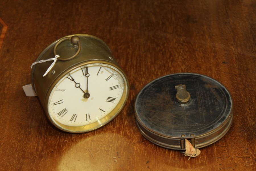 R & Co french brass cased desk clock, the white enameled dial with Roman numerals, 9cm diameter,