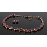 Victorian 15 carat gold necklace, with purple facetted stones and clip end, 40cm long, together with