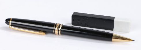 Mont Blanc Meisterstuck propelling pencil, the black body with gilt mountsLight surface scratches