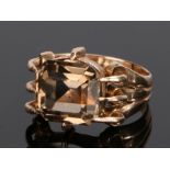 9 carat gold smoky quartz ring, the emerald cut smoky quartz with eight claws, ring size S