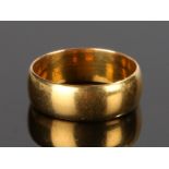 22 carat gold wedding band, 5 grams, ring size M