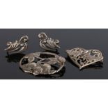 Silver jewellery, to include a fruit and leaf brooch, a heart and bird brooch and a pair of