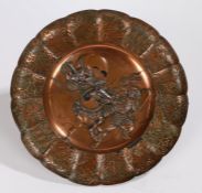 Japanese alloy dish, fighting samurai, with a panel edge, 24cm diameter