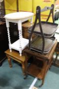 Collection of furniture, consisting of a mahogany drinks trolley, a mahogany Art Nouveau style tray,