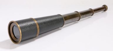 Early 20th Century three draw telescope, with a black leather grip, 18cm long when closed