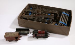 LMS O Gauge model locomotive, two wagons and a quantity of track (qty)All pieces in tatty