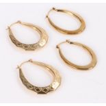 Two pairs of 9 carat gold hoop earrings, 2.1g