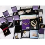 Eight Jon Richard brooches in the form of animals, flowers etc. all boxed, Danbury Mint watch and