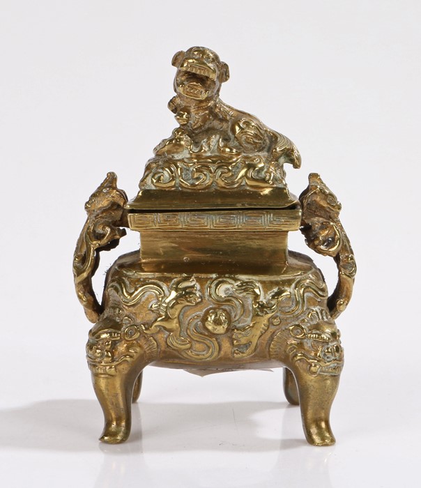 19th Century gilt bronze inkwell, modelled as a Chinese censer with dog of fo finial, 11cm high, 8cm