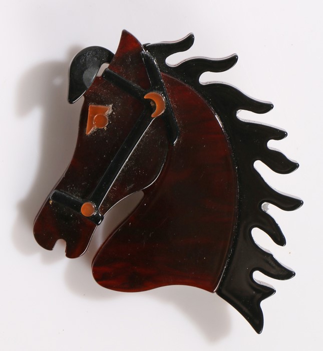 Lea Stein style brooch, modelled as a horses head, 55mm wide, 68mm high