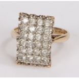 9 carat gold ring set with a rectangle of clear paste, ring size I, 3.6g