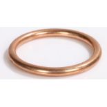 9 carat gold bangle, of plain form, 17.4g