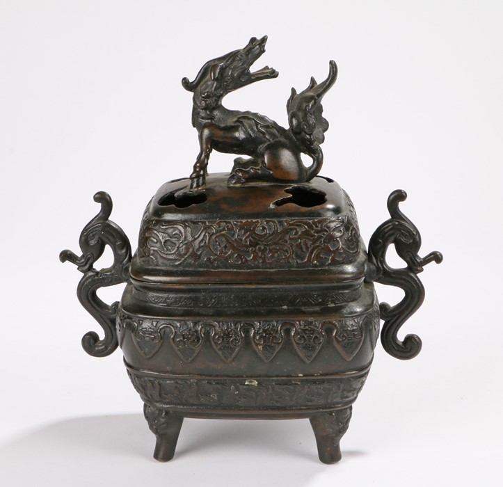 Tongzhi dynasty Chinese cast bronze covered censer raised on animal headed squat legs,the base