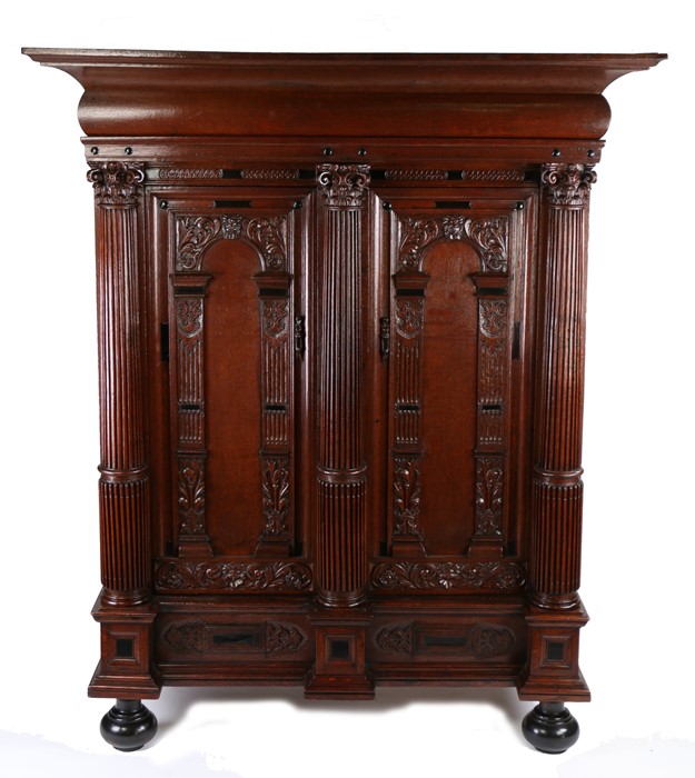 Rare 17th Century Dutch oak Keeftkast cupboard, an unusually small size, circa 1640, the deep and