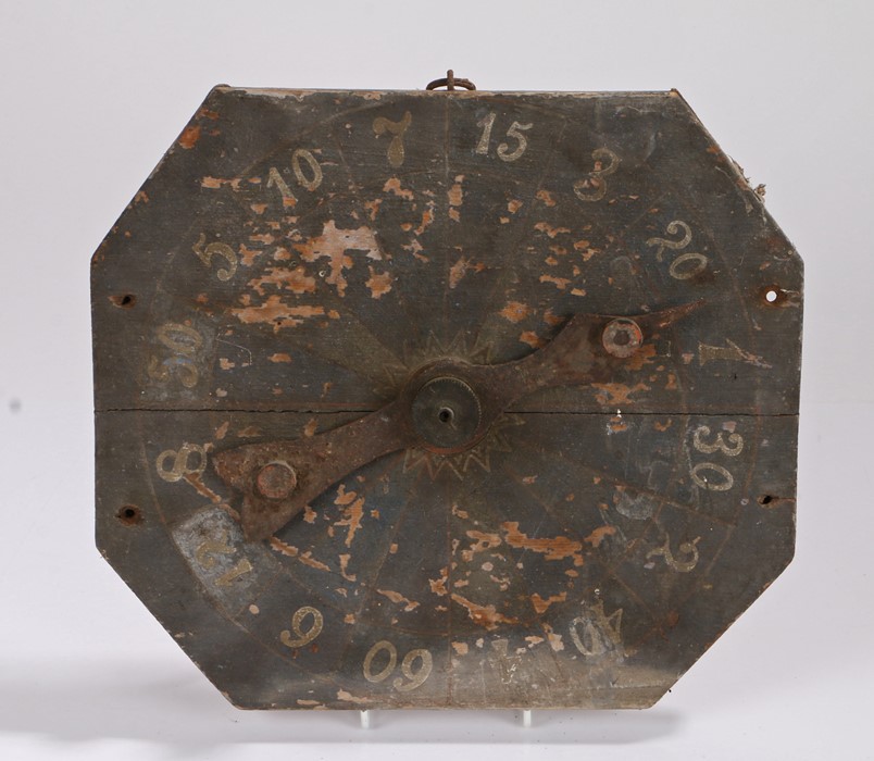 Early 20th Century folk art spinning game board, with points from 1-60, 32.5cm x 29cm