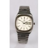 Omega Seamaster Automatic gentlemans wristwatch, the signed silver dial with baton markers and day/