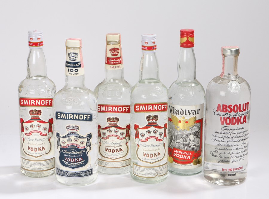 Vodka, to include two bottles of Smirnoff 37.5% 75cl, another at 1 litre, Vladivar Vodka, Smirnoff