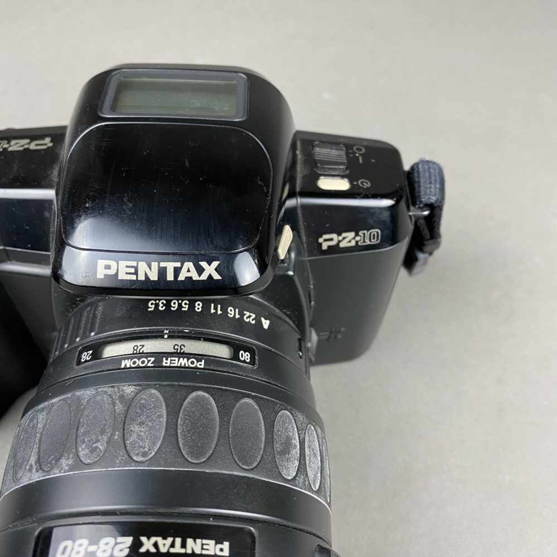 Spiegelreflex Kamera Pentax PZ-10 - Japan, Objektiv 1:3,5-4,7 / 28-80mm, gebrauchter Zustand, - Bild 3 aus 9
