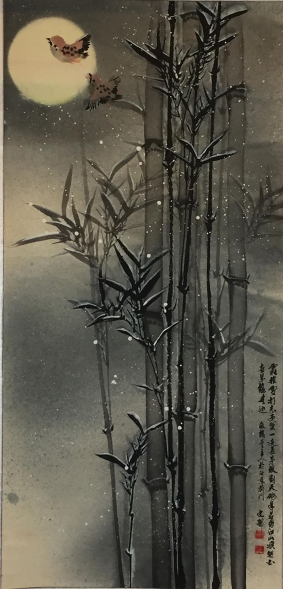 Chinesisches Rollbild - Vogelpaar mit Bambus bei Vollmond, Farben und Tusche auf Papier, in