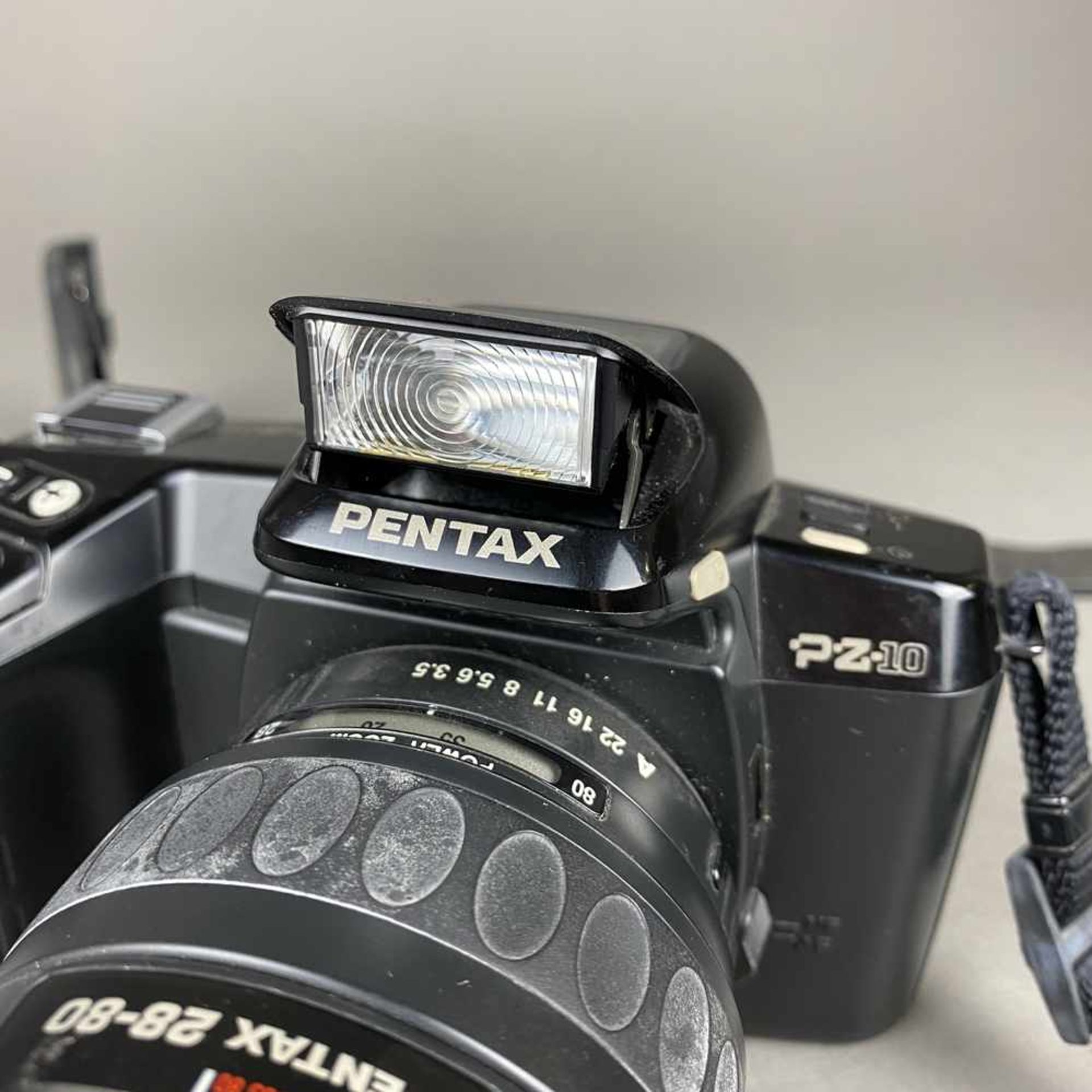 Spiegelreflex Kamera Pentax PZ-10 - Japan, Objektiv 1:3,5-4,7 / 28-80mm, gebrauchter Zustand, - Bild 8 aus 9