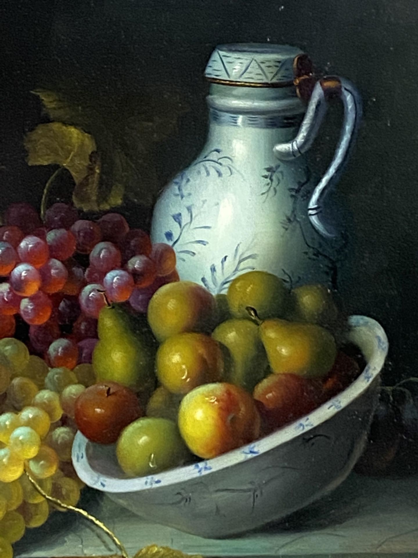 Unbekannter Künstler (20.Jh.) - Stillleben mit Früchten und Keramikgefäßen, Öl auf Platte, unten - Image 2 of 5