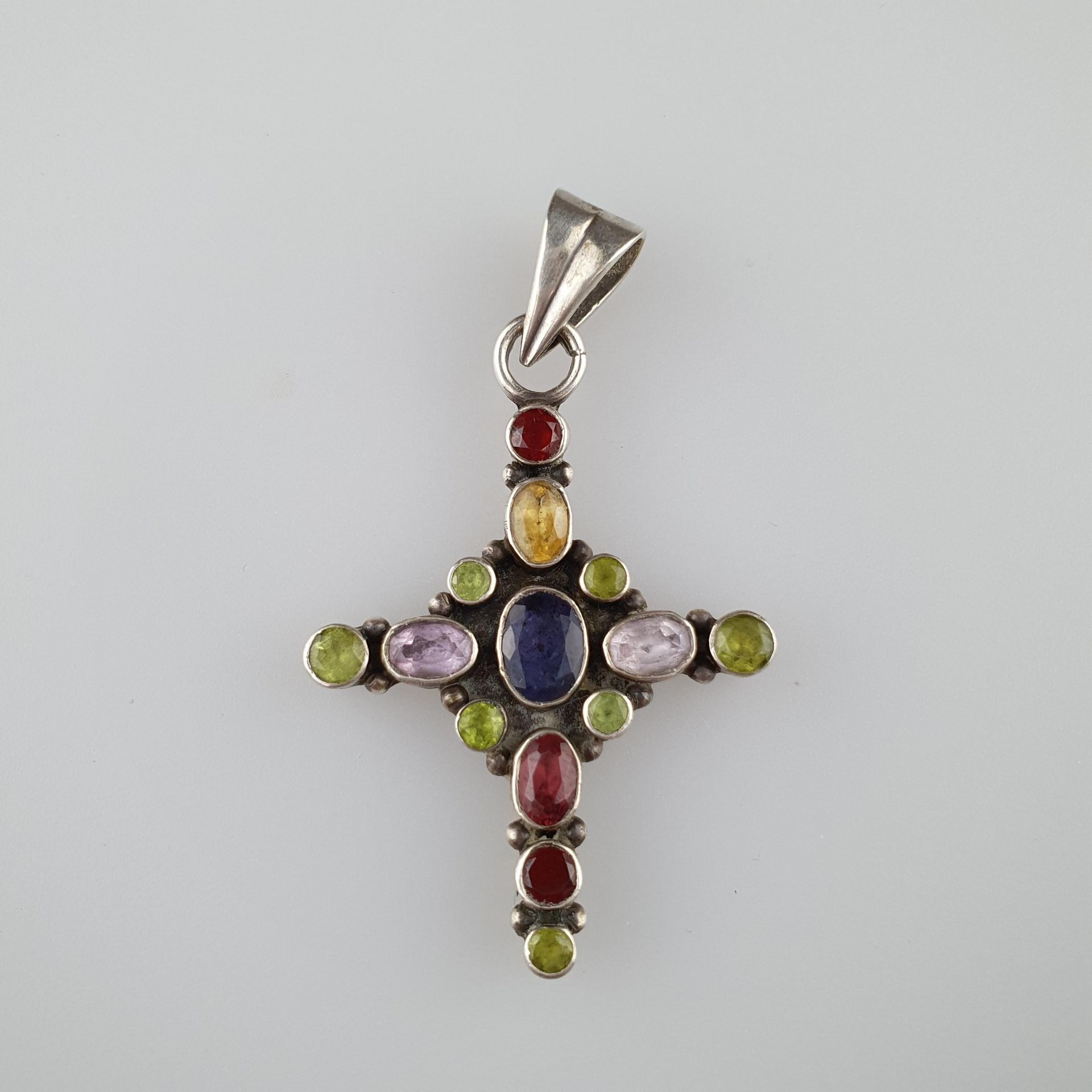 Multicolor-Schmuckset - bestehend aus Kreuzanhänger und Paar Ohrstecker, Silber, "925" gestempelt, - Bild 3 aus 4