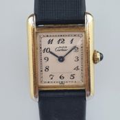 „Must de Cartier“-Damenarmbanduhr - Schweiz, Silbergehäuse vergoldet, Quarz-Werk, hochrechteckiges