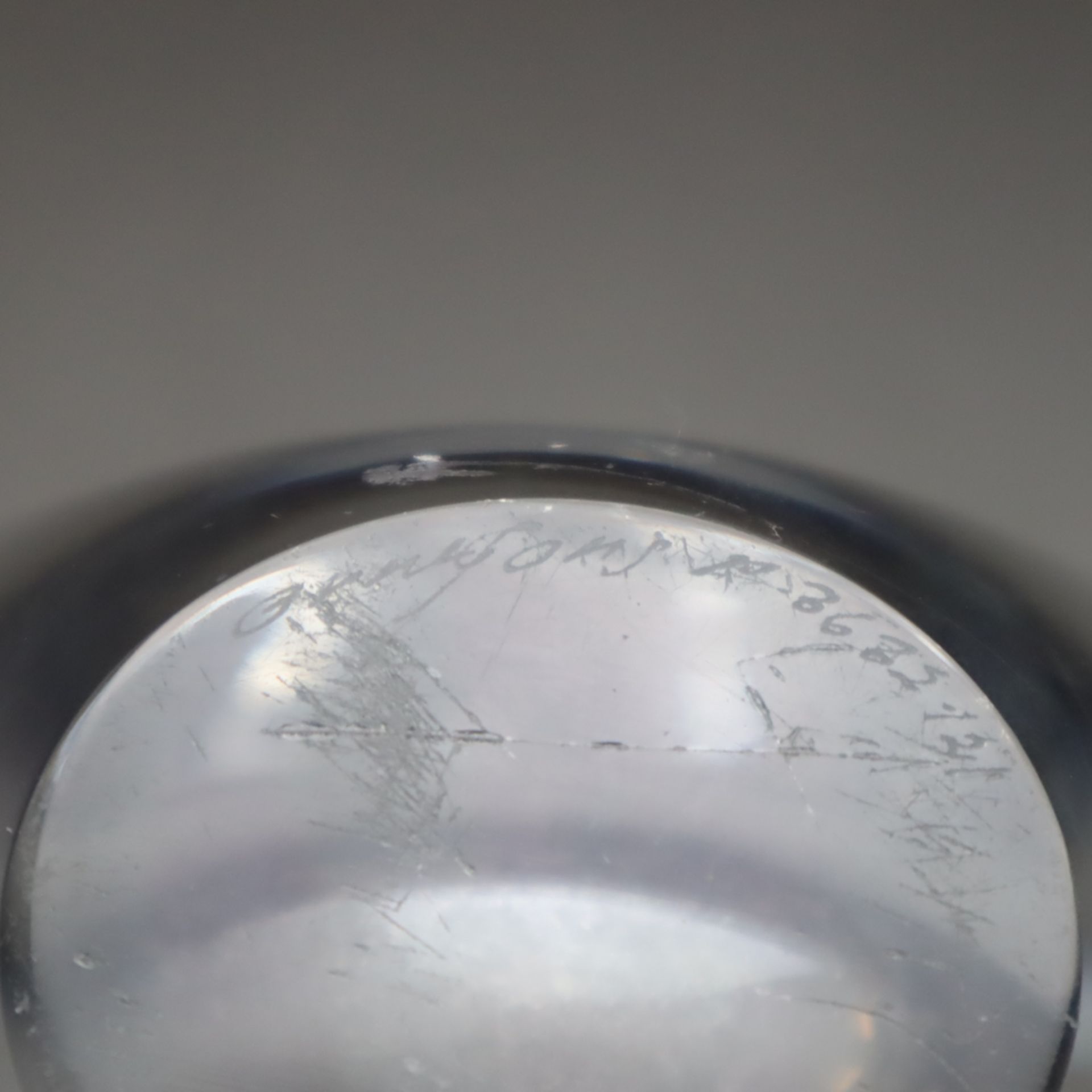 Ziervase - Orrefors, Sweden, Entwurf Sven Palmqvist, dickwandiges farbloses Kristallglas, ovoider, - Bild 5 aus 5