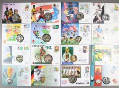 Fußball WM 1994 - Sammlung von 19 Numisbriefen mit Silbermünzen aus der Serie "Die XV. Fußball-