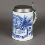 Delfter Bierkrug "Reinheitsgebot für Bier" - Oud Delft, Fayence, Wandung mit Spruch und Portrait des