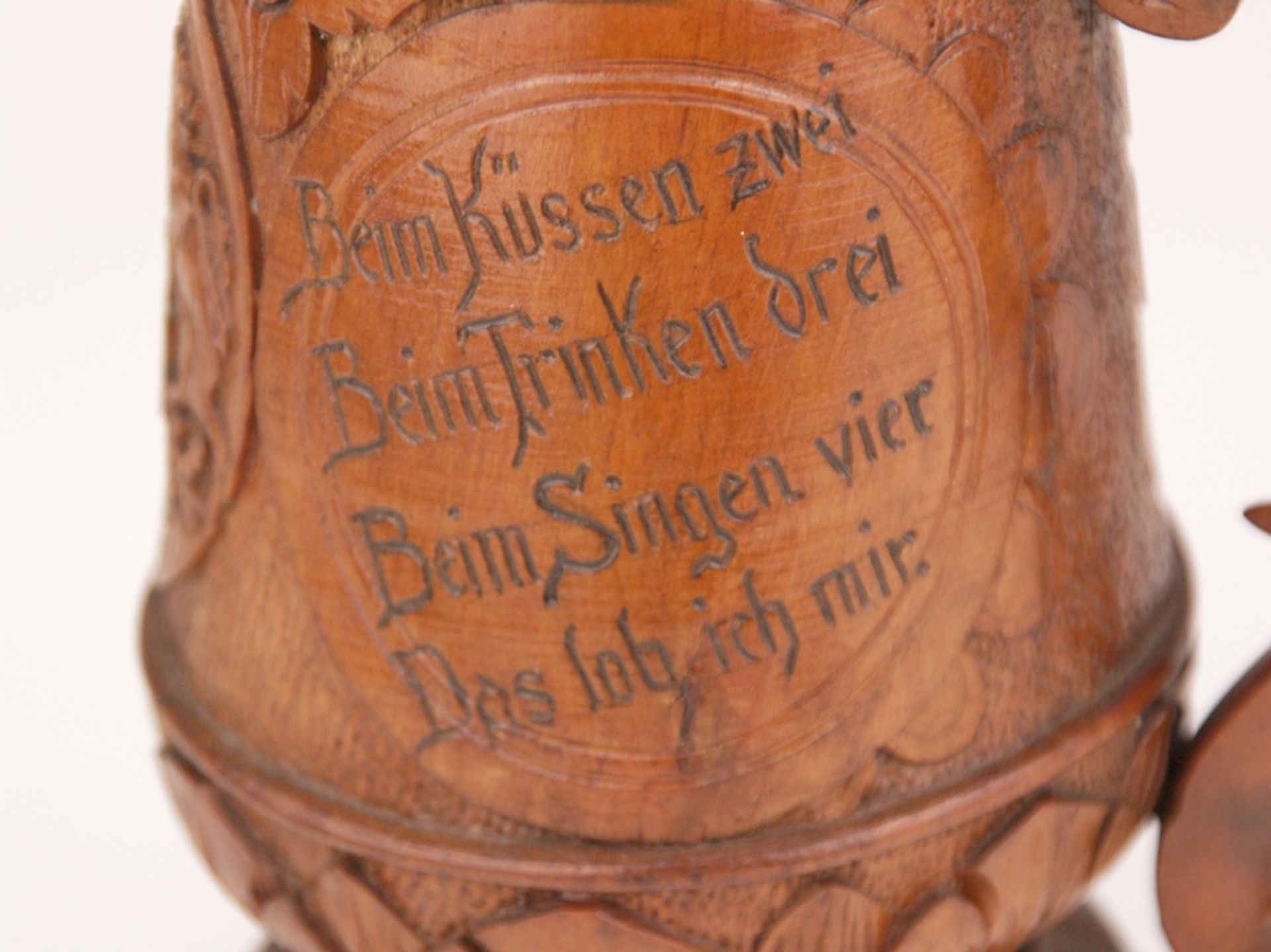 Bierkrug - Deutschland, ca.1880-1900, Holz, geschnitzt, Motiv mit bayerischem Löwen sowie Aufschrift - Bild 7 aus 8
