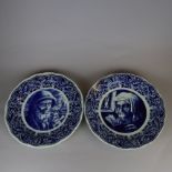 Zwei Wandplatten - Keramik, Delft, Boch, La Louvière, Belgien, 2.H.20.Jh.,Dekore in Unterglasurblau,