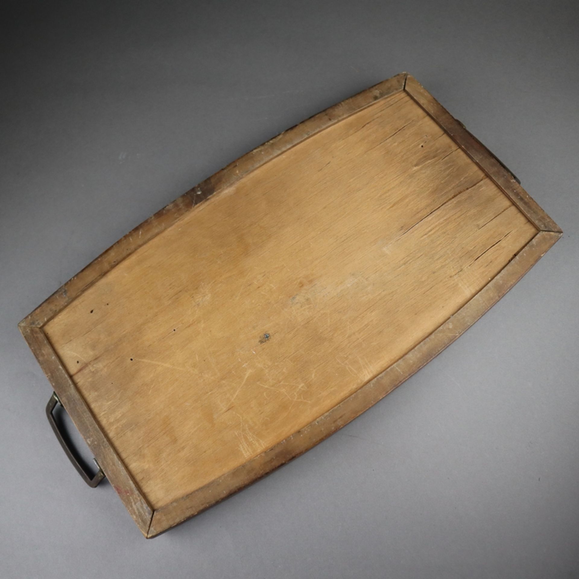 Tablett - Art Déco, Holz, polychromer geometrischer Dekor hinter unter Glasplatte, zwei Tragegriffe, - Bild 6 aus 6