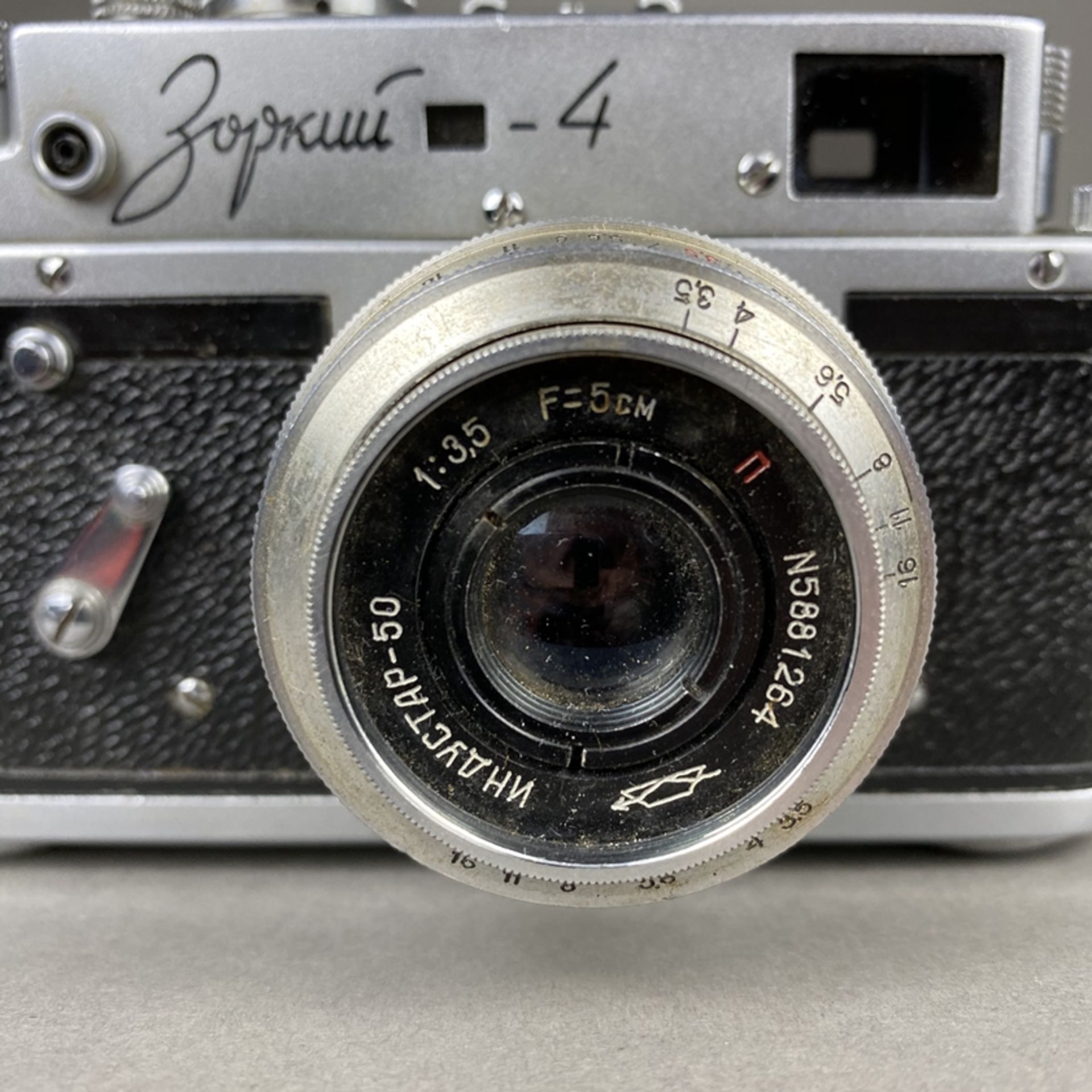 Zorki 4 - sowjetische Kleinbild-Sucherkamera, Gehäusenr. 65677066, Objektiv Industar 50, 1:35, F= - Bild 2 aus 6