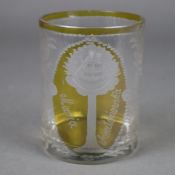 Biedermeier-Glasbecher - klares Glas, geschliffen, partiell gelb gebeizt, schauseitig Medaillon