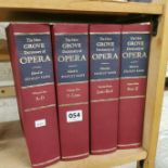 THE NEW GROVE DICTIONARY OF OPERA - SADIE, STANLEY - PUBLISHED BY MACMILLAN PRESS (1992)