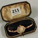 ANTIQUE 9CT GOLD WATCH ON 9CT GOLD STRAP - WORKING