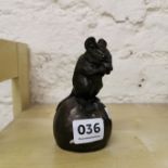 MOUSE FIGURE